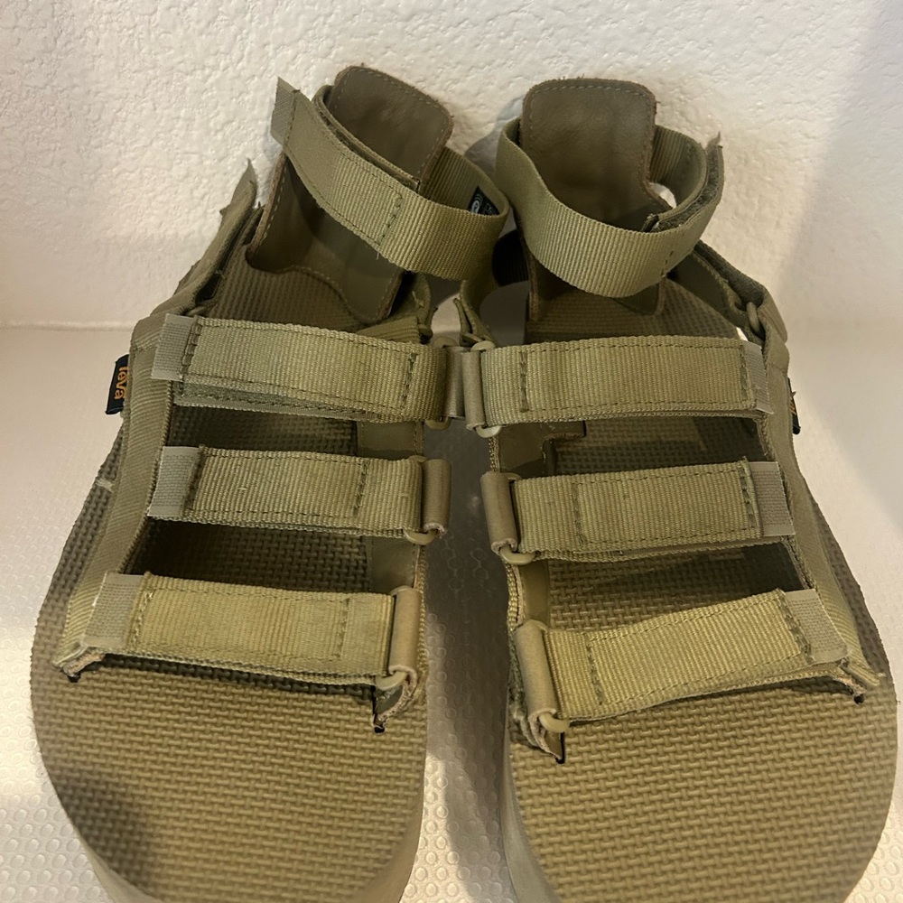 Teva Flatform Mevia Sandal Olive 9 - Picture 2 of 3